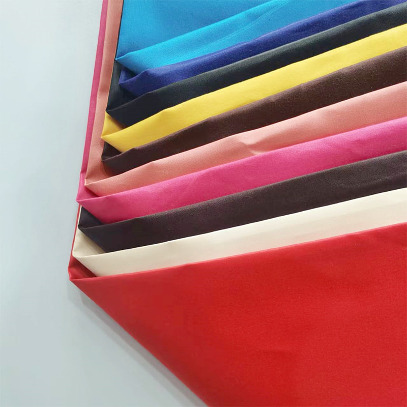 TMIE-08-1-1 70GSM 122CM Îmbrăcăminte pentru cămașă Țesătură moale și lucioasă Material 100% poliester vopsit cu țesătură poplină poliester lustruită