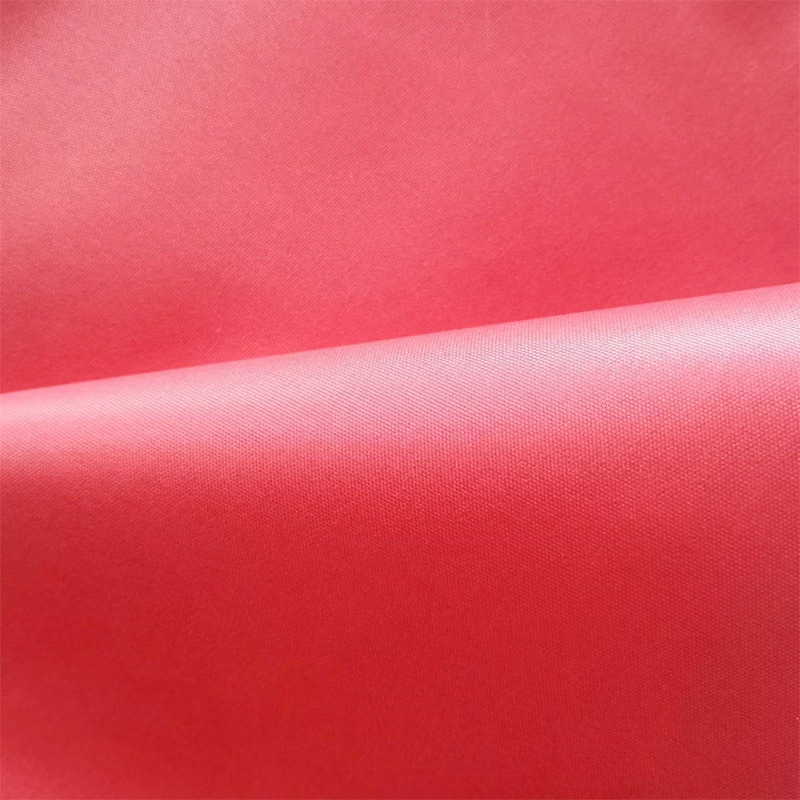TMIE-08-1-1 70GSM 122CM Îmbrăcăminte pentru cămașă Țesătură moale și lucioasă Material 100% poliester vopsit cu țesătură poplină poliester lustruită