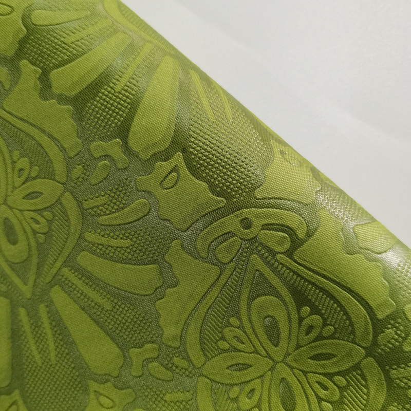 TMIE-08-2-2 110GSM Îmbrăcăminte de lucru cu greutate medie Îmbrăcăminte Țesătură simplă Vopsită în culori strălucitoare cu design 3D de flori viu Țesătură din popelin din poliester în relief