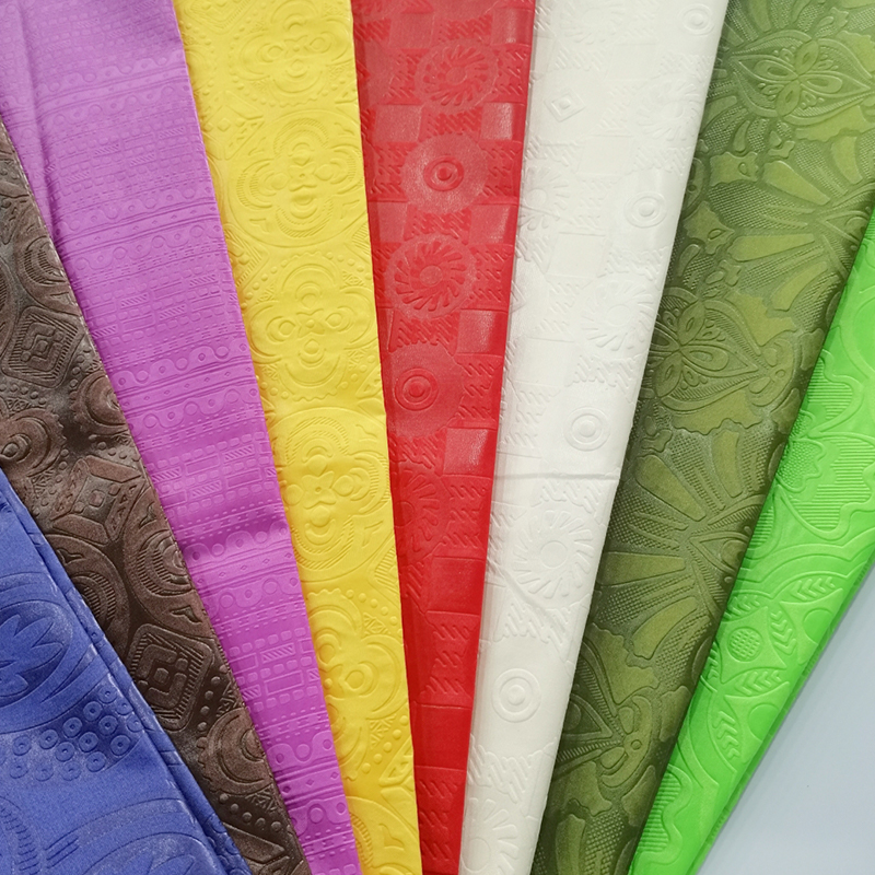 TMIE-08-2-1 Țesătură cu lățime îngustă, de înaltă densitate, 100 GSM, culoare personalizată, vopsită cu țesătură din poplin din poliester în relief 3D