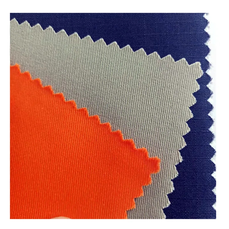 TMIE-08-4-2 Greutate medie 115GSM Culori vopsite Poliester Poplin Twill Fabric