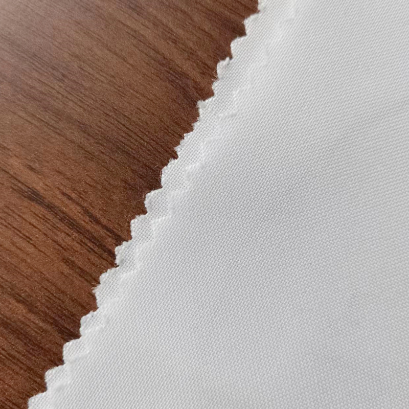TMIE-03-1-6 Greutate medie 180 GSM Albire țesătură poliester minimă